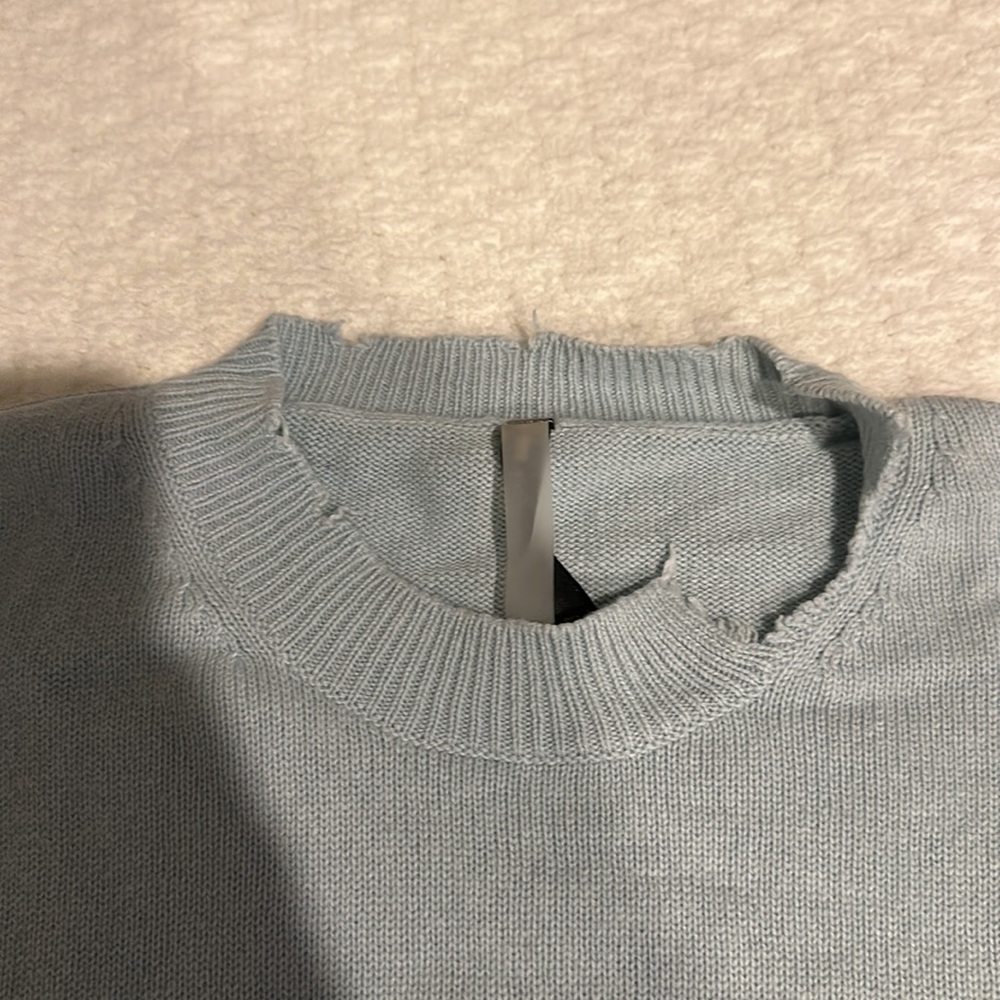 Distressed Sweater - Picture 3 of 5